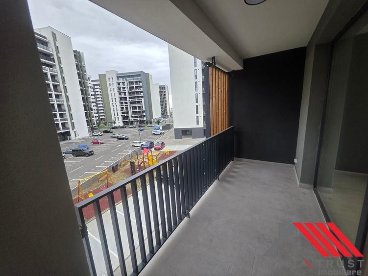 Apartament cu 2 camere semidecomandat în Torontalului