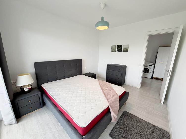 Apartament cu 2 camere semidecomandat, mobilat în Floreasca