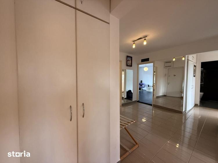Apartament cu 4 camere decomandat în Grigorescu