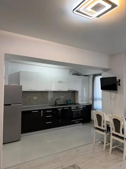 Apartament cu 2 camere decomandat, mobilat în Rahova