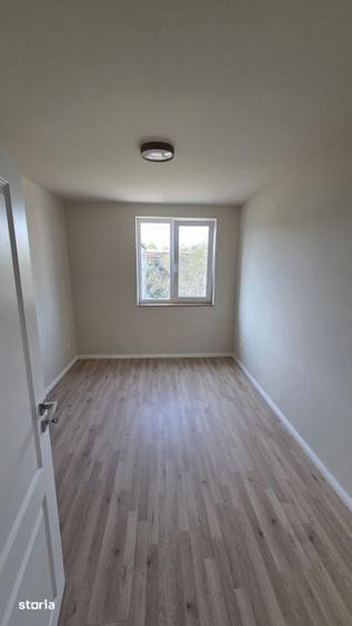 Apartament cu 3 camere decomandat în Burdea