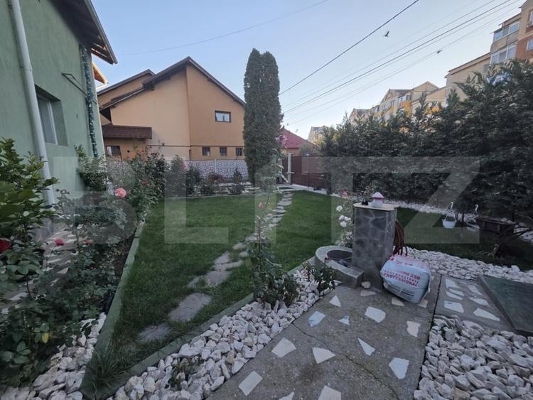 Casă individuală cu 6 camere cu Canalizare în Micro 3