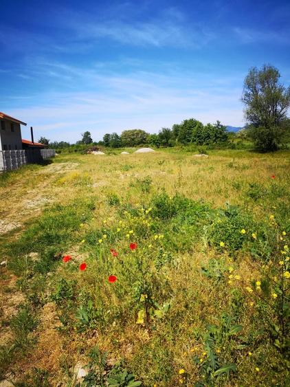 Teren de 2670 mp, în Lelești