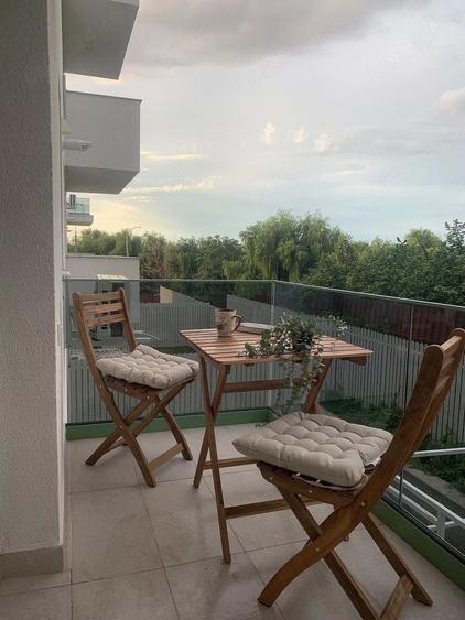 Apartament cu 2 camere decomandat în Tunari