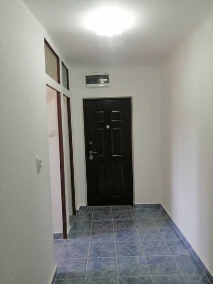 Apartament cu 2 camere decomandat în Negoi