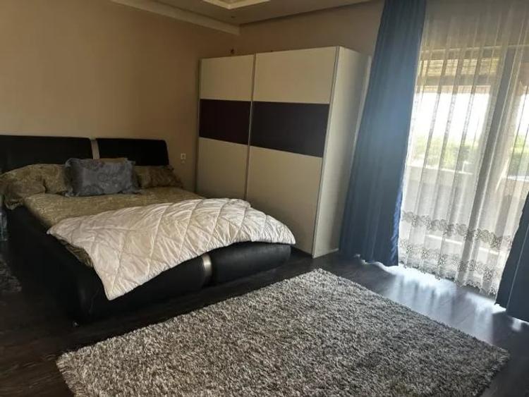Casă individuală cu 5 camere cu Canalizare în Sălăjan