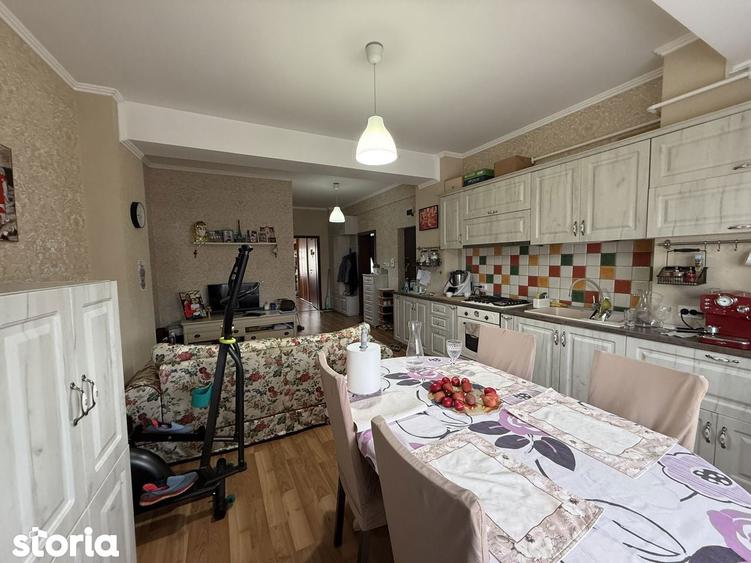 Apartament cu 3 camere în Central