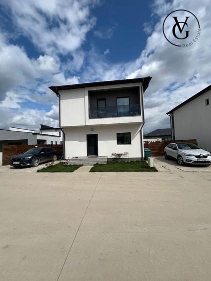 Casă individuală cu 4 camere cu Teren 311 Mp în Tunari