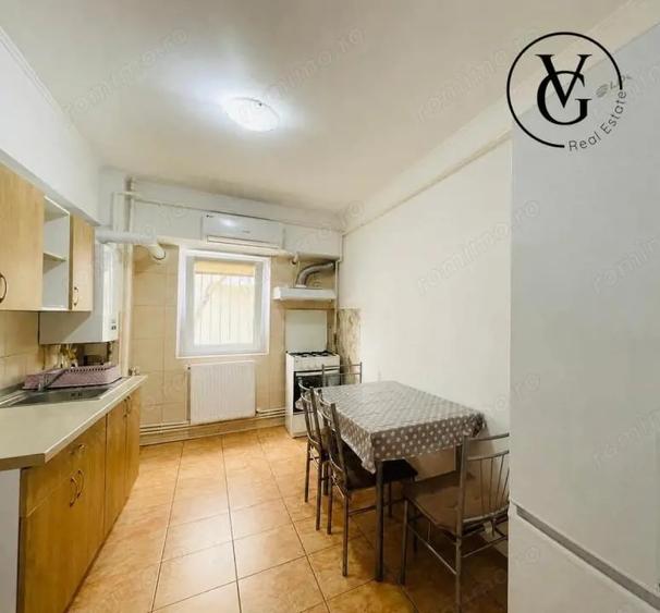 Apartament cu 2 camere decomandat în Faleza Nord