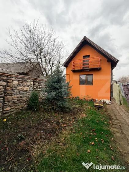Casă cu 7 camere cu Teren 2285 Mp în Tohanu Vechi