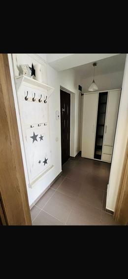 Garsonieră decomandată în Central