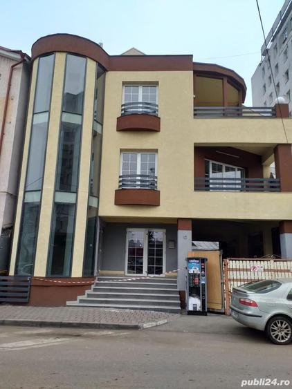 Spațiu comercial, de 510 mp, în Central