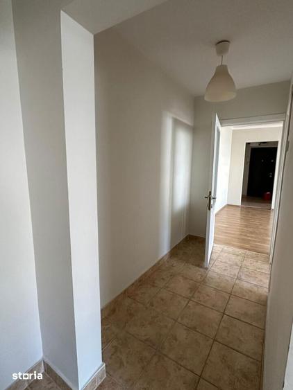 Apartament cu 3 camere în Tomis Nord