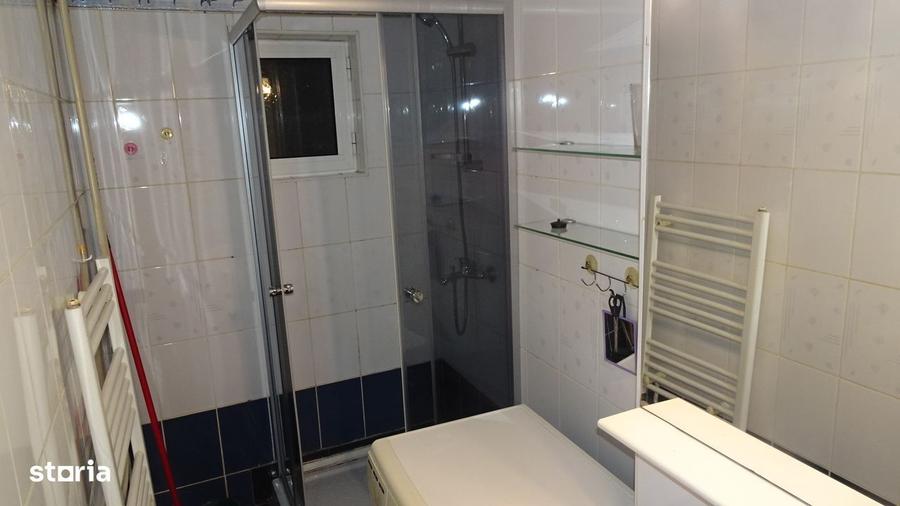 Apartament cu 2 camere decomandat în Ultracentral
