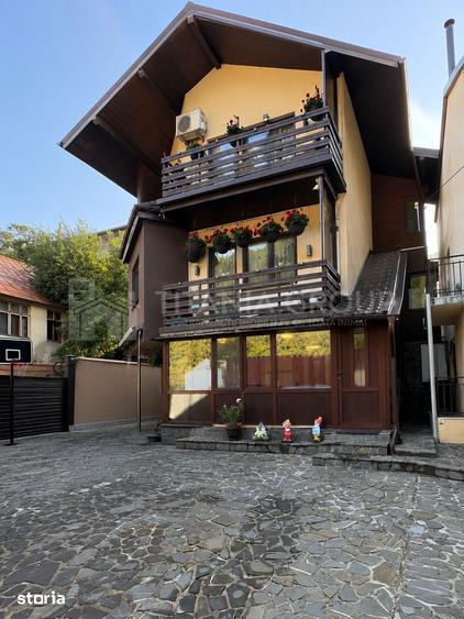 Casă cu 4 camere cu Teren 204 Mp în Central