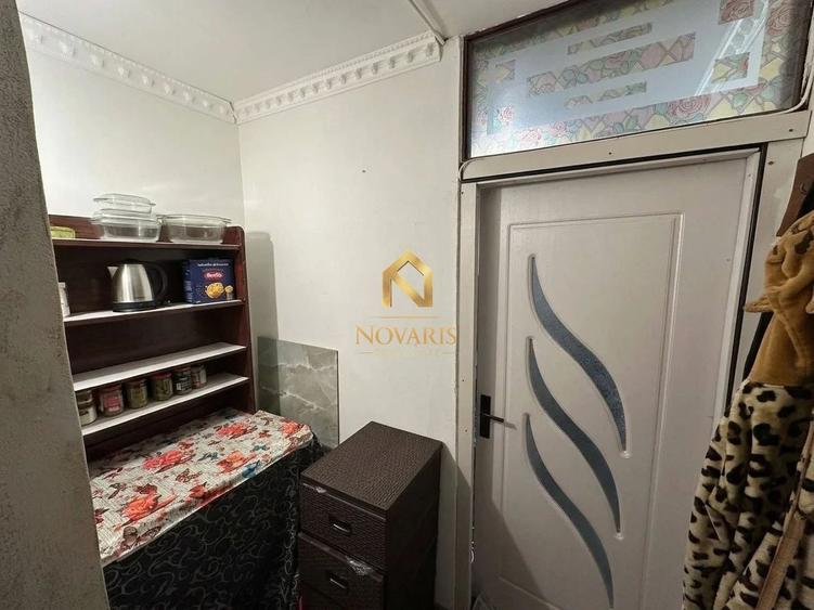 Apartament cu 4 camere decomandat în Sud