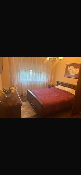 Apartament cu 3 camere decomandat în Răcădău