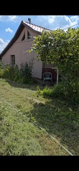 Casă individuală cu 4 camere cu Teren 4200 Mp în Negrași