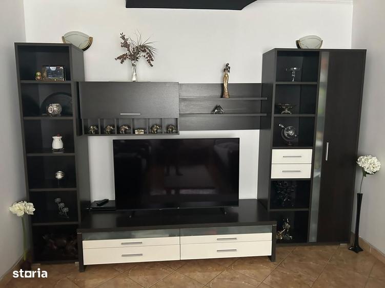 Apartament cu 3 camere decomandat în Dristor