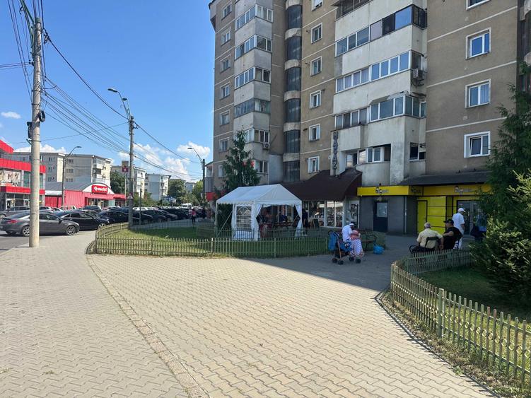 Spațiu comercial, de 90 mp, în Exterior Vest