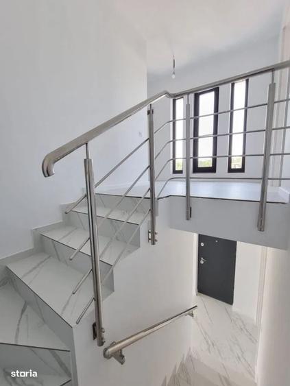 Casă individuală cu 3 camere cu Canalizare în Central