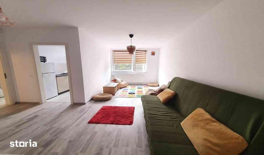 Inchiriere garsoniera cu birou decomandata Avantgarden 4 Brasov - 10