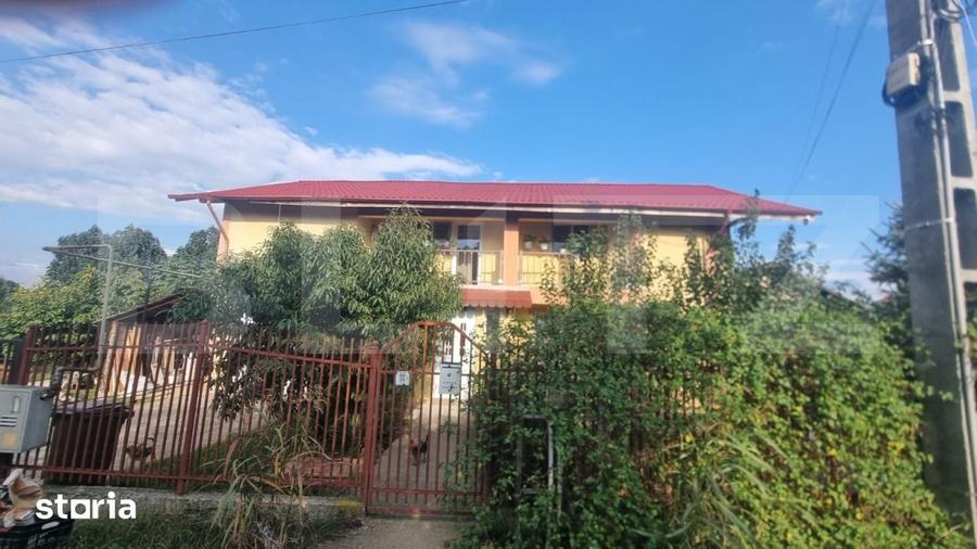 Casă cu 6 camere cu Teren 2340 Mp în Miroslava