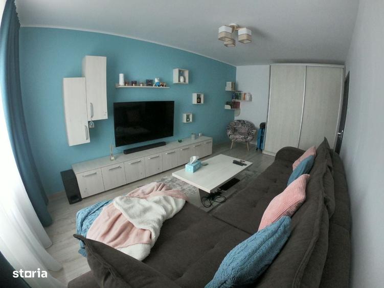 Apartament cu 2 camere decomandat în Exterior Vest