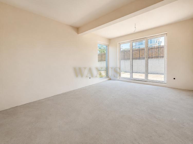 Duplex cu 4 camere cu Canalizare în Chinteni