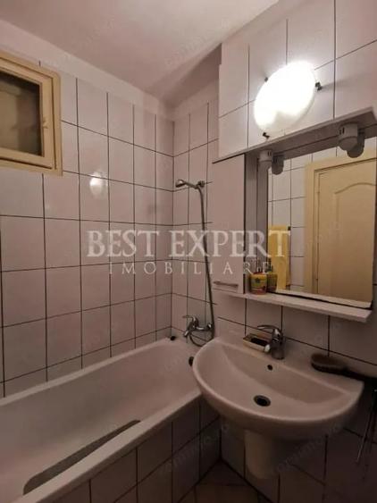 Apartament cu 2 camere semidecomandat în Basarabia