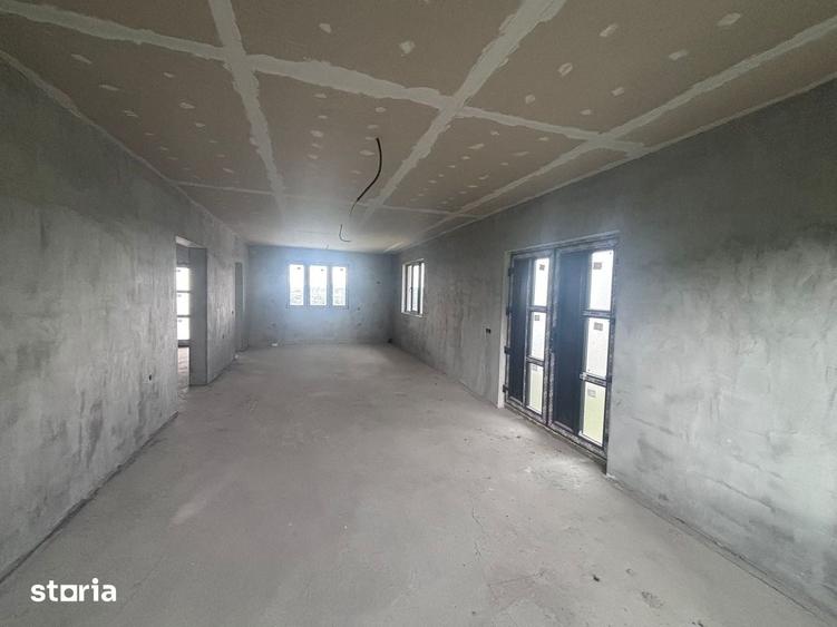 Casă cu 4 camere decomandat cu Teren 500 Mp în Sâncraiu de Mureș