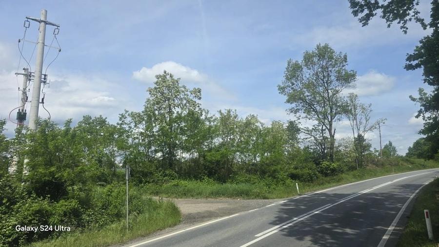 Teren de 1665 mp, în Bratova