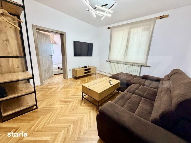 Casă cu 6 camere cu Teren 500 Mp în Cetate