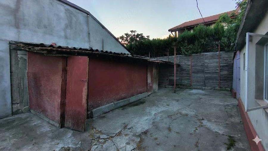 Casă cu Teren 294 Mp în Inel II