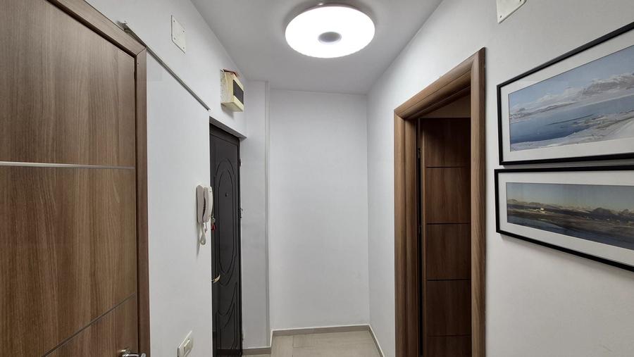 Apartament cu 3 camere decomandat, mobilat în Iancului