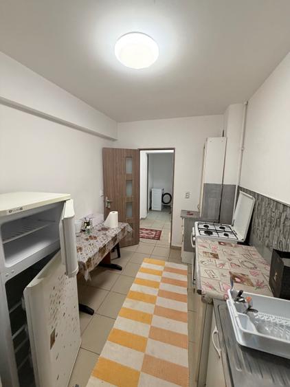 Apartament cu 2 camere decomandat în Prundu
