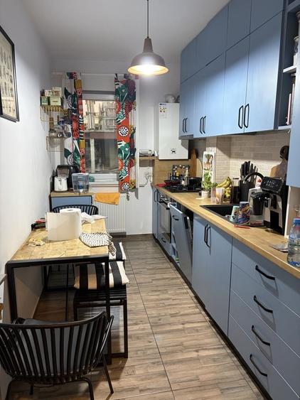 Apartament cu 3 camere decomandat în Chiajna