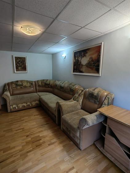 Apartament cu 3 camere decomandat în Coman