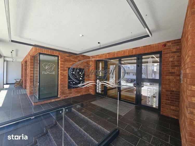 Apartament cu 3 camere, mobilat în Florești