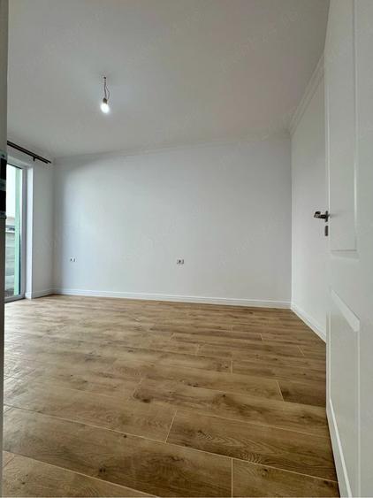 Apartament cu 3 camere decomandat în Dumbrăvița
