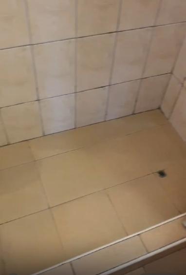 Garsoniera 25mp la Marea Neagră in Saturn, Mangalia, et 2/3 ,la 3 min de plaja - 4