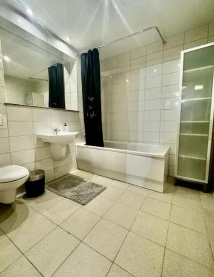 Apartament cu 3 camere decomandat, mobilat în Dristor