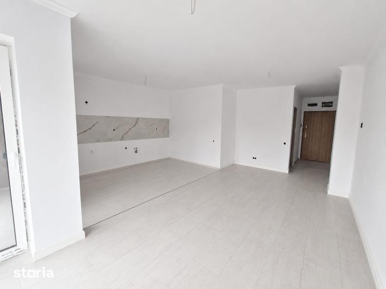 Apartament cu 4 camere în Florești