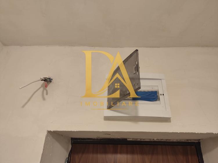 Apartament cu 2 camere semidecomandat în Pajura