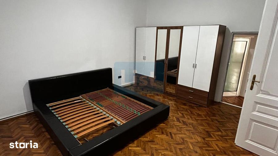 Casă cu 6 camere cu Teren 150 Mp în Ultracentral