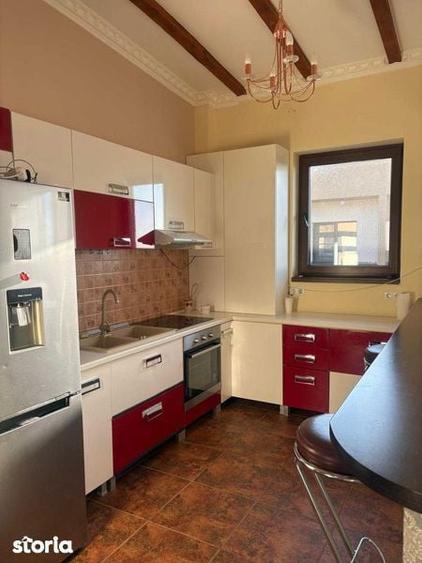 Apartament cu 3 camere în Mărăști