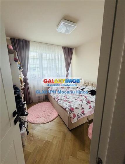 Apartament cu 3 camere decomandat, mobilat în Sud
