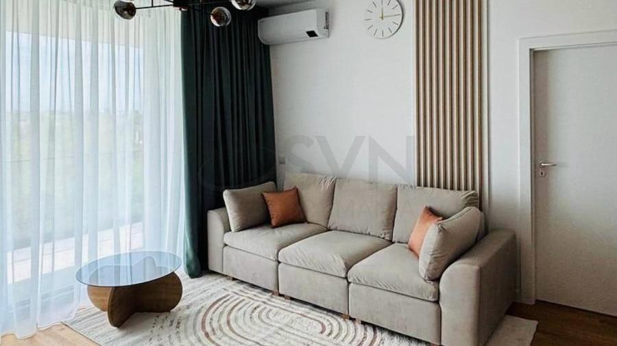 Apartament cu 3 camere semidecomandat în Băneasa