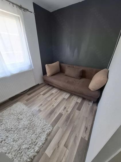 Garsonieră decomandată în Govândari