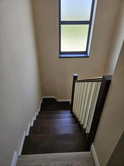 Casă cu Teren 250 Mp în Covaci
